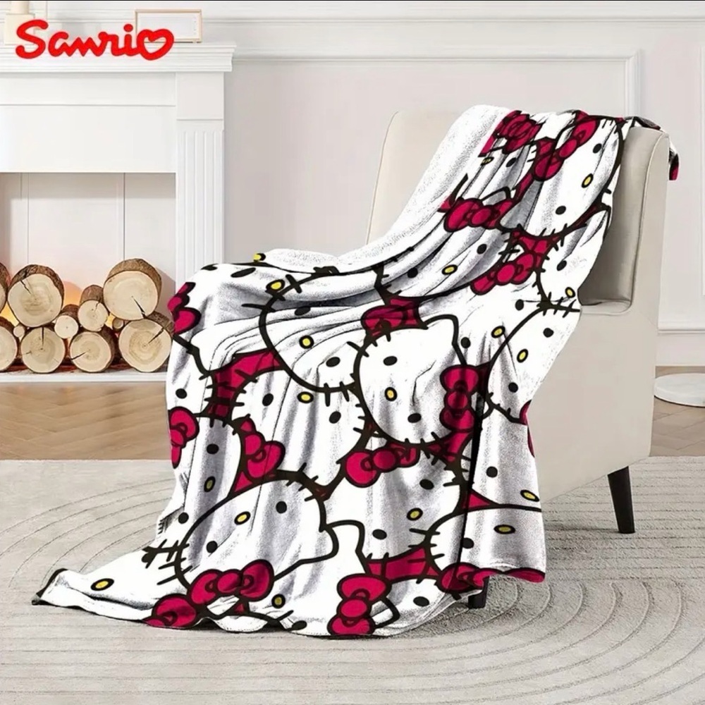 NWT Sanrio Hello Kitty Fleece Blanket 79” x 59” Large Throw Bedspread Kids